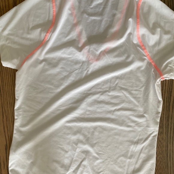 Workout tee - Picture 3 of 3